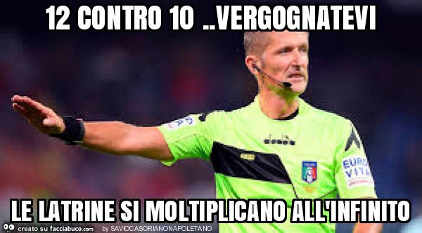 12 contro 10. Vergognatevi le latrine si moltiplicano all'infinito
